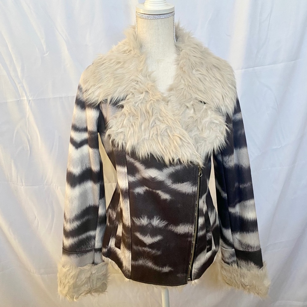 Guess White Tiger Print Faux Fur Trim Jacket